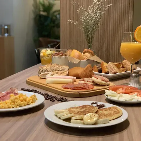 Spot Casa Januario Apartamento *